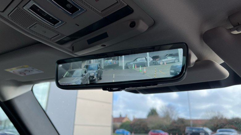 Land Rover Defender 2.0 D240 HSE 110 5dr Auto [6 Seat] Diesel Estate